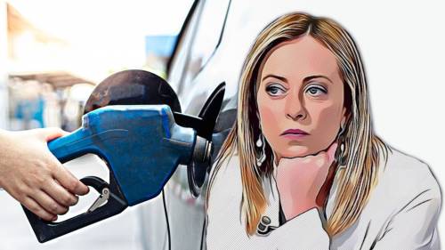 Rincari benzina, consiglio a Meloni: ecco come abbassare i prezzi