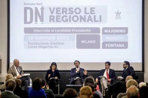Regione, una poltrona per tre. Un faccia a faccia a distanza