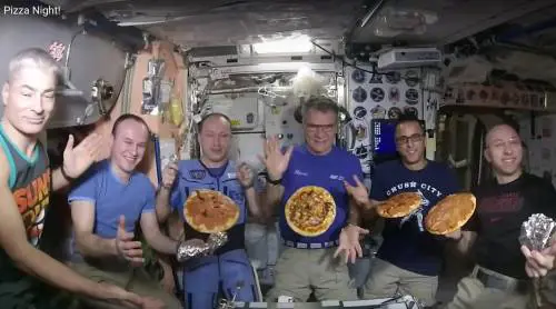 Si può preparare la pizza nello Spazio? 