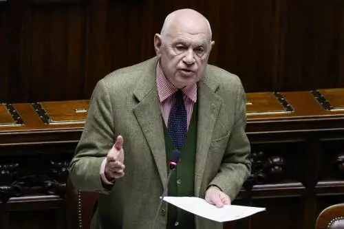 I parenti delle vittime delle Br si appellano a Nordio: "Intervenga contro la vergogna francese"