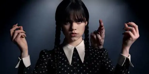(Immagine:  © Netflix / Wednesday Addams Revealed)