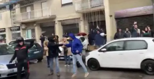 Applausi e omertà, Palermo a due facce
