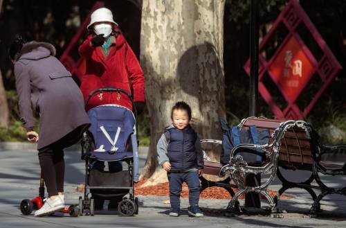 "Mai così pochi figli": il calo cinese che apre lo scontro in Asia