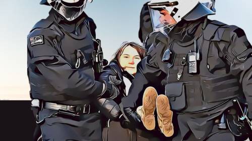 Greta Thunberg “arrestata”: era un fake? Lo strano video con la polizia