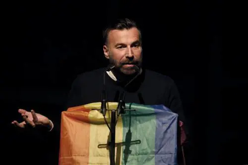 Gli affari rosa della Di Biase. E Zan "milionario" con il Pride