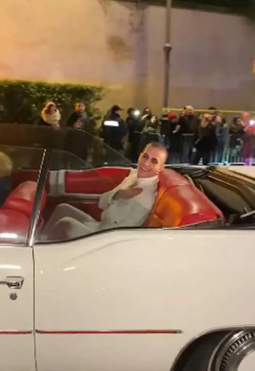 "Chi ha pagato?". Bufera in Campidoglio per la scorta ai Maneskin