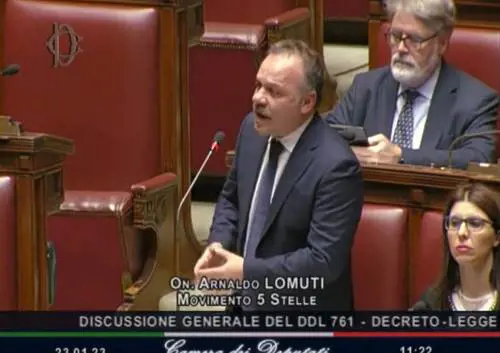 "Le forze Vagnier". Lo strafalcione del deputato grillino sui mercenari russi