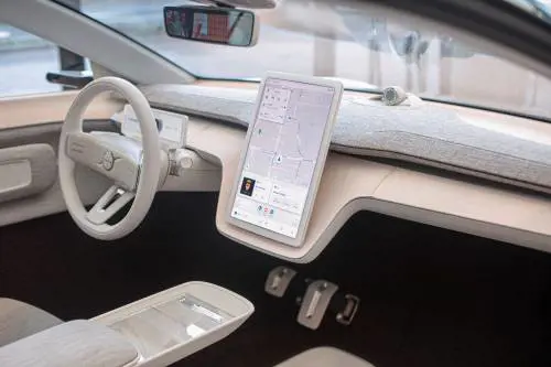 Concept Recharge, come Volvo vuole eliminare gli incidenti (e di chi sarà la responsabilità)