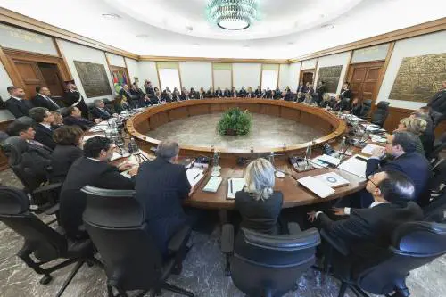 Il Csm continua a coprirsi gli occhi sullo sfogatoio social dei giudici