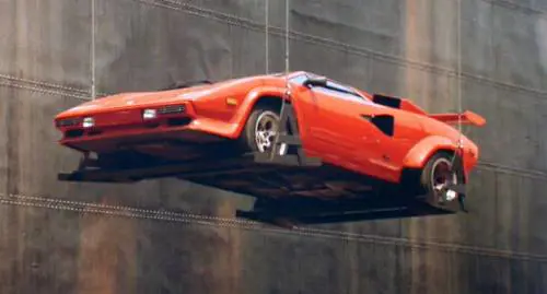 Lamborghini cult nell'Uomo della pioggia