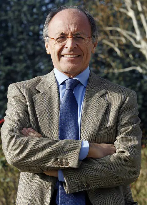 La domanda "esoterica" di Pellegatti a mister Pioli