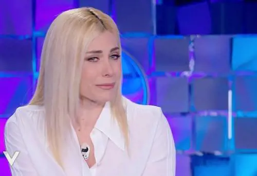 Paola Caruso esplode di gioia: il figlio Michele è tornato a camminare