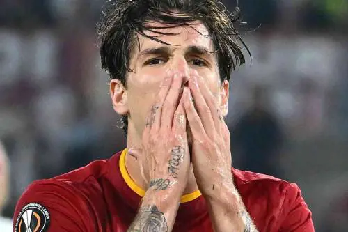 "Inserito nella lista Uefa, non si allena per un mese". L'ultima puntata del caso Zaniolo