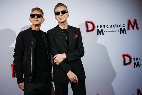 "I Depeche Mode saranno ospiti a Sanremo". L'annuncio di Amadeus