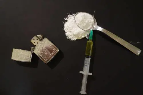 Milano, cocaina in candele religiose: così è stato sgominato un traffico in Brianza