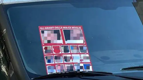 "Ecco gli amanti della mia ex". A Palermo volantino-gogna per le strade