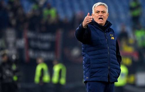 Le "lacrime" di Mourinho per l'uscita della sua Roma dalla Coppa Italia