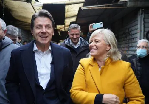 "Reddito di cittadinanza regionale". L'ultima dei 5s per mantenere il sussidio