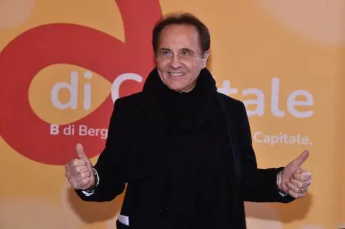 La talpa, il blitz e la rapina.Colpo a villa Facchinetti: "Italia insicura, vergogna"