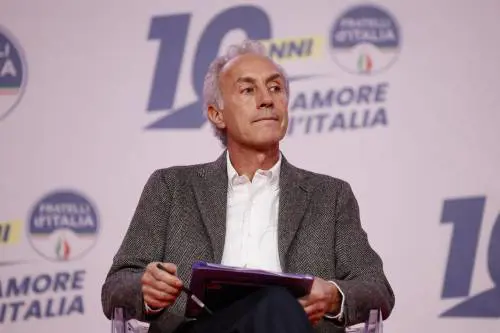 "Come Dracula all'Avis...". Travaglio viene asfaltato così sui social