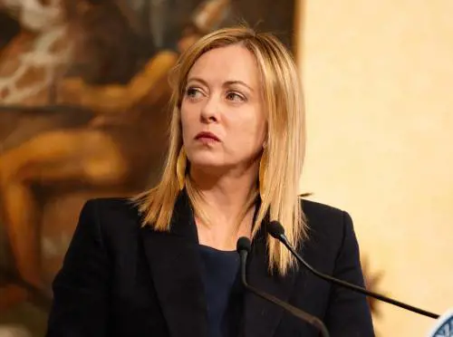 "Sono italiani due volte". La Meloni e il ricordo delle Foibe