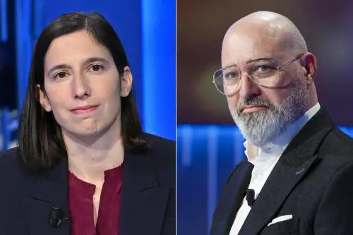 "C'è dietro l'establishment". La verità su Bonaccini e Schlein