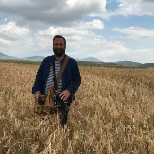 Sulle tracce dei cibi rari: "La varietà ci salverà"