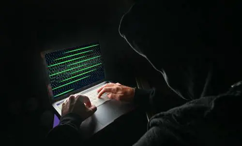 La sicurezza della rete e i diritti degli utenti