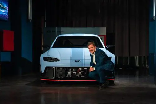 "Sull'elettrico non si torna indietro. 11 modelli Hyundai da qui al 2030". Parla il presidente Crespi