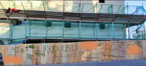 I pannelli vandalizzati