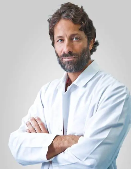 Dott. Erik Geiger, il boom degli interventi estetici: "Rinofiller e aumento lato B. Più giovanissimi a farne richiesta"