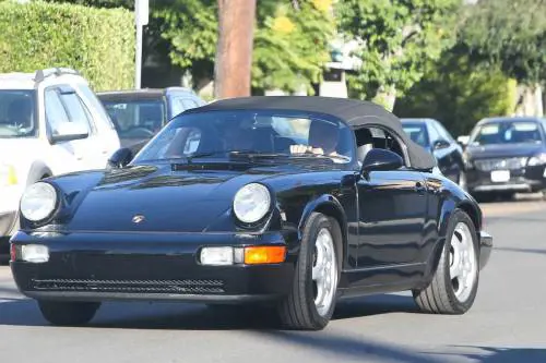 Cantanti e divi di Hollywood, la passione per le auto