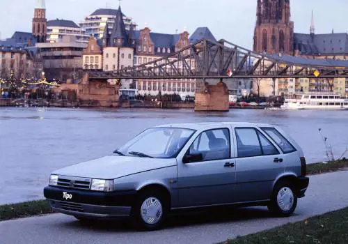 Fiat Tipo, l'auto dell'anno per la classe media