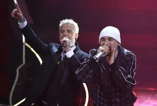 Fedez ha rotto gli zebedei, festival del trash e Mengoni: quindi, Sanremo...