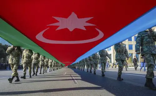 Italia-Azerbaigian, il nuovo asse della transizione energetica