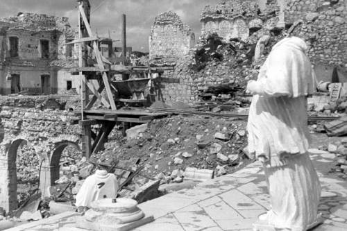 Quell'inutile bombardamento sull'Abbazia di Montecassino