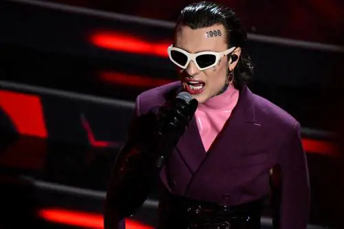  Ballando con le stelle, anche Rosa Chemical è nel cast della nuova stagione