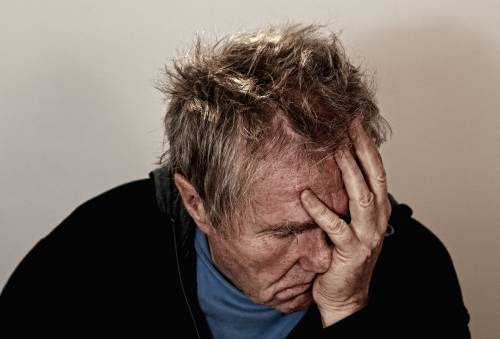 Alzheimer, l'isolamento sociale è un fattore di rischio