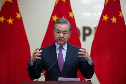 "Non sarete mai occidentali". Lo schiaffo della Cina agli alleati Usa