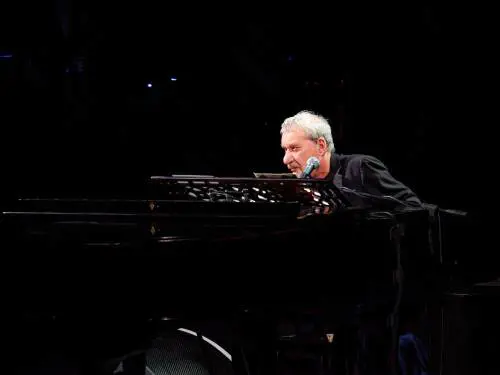 Un "classico" Paolo Conte conquista la Scala col jazz