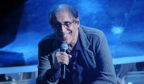 Il giallo su Adriano Celentano: prima l'annuncio del malore, poi la smentita