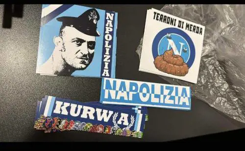 Eintracht-Napoli, sale la tensione: adesivi choc contro i partenopei