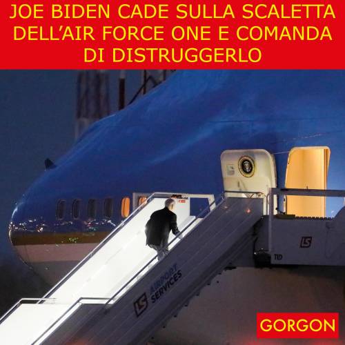 La satira del giorno. Biden inciampa ancora