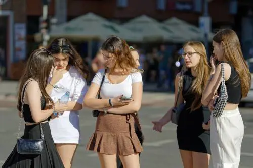 Gli adolescenti italiani dopo la pandemia, i dati dell’ISS