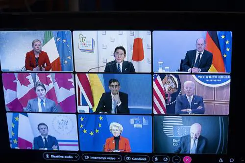 "Nessuno aiuti Mosca": l'altolà del G7 e la verità dietro ai negoziati