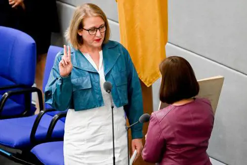 La Stasi del femminismo "Denunce anonime per le discriminazioni"