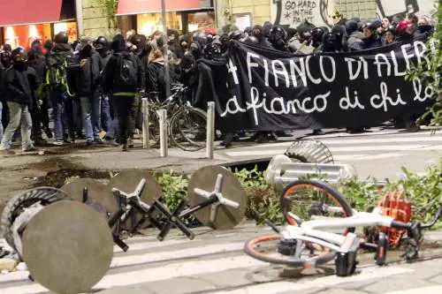 "Inizia la lotta". Il vademecum degli anarchici per preparare gli attacchi