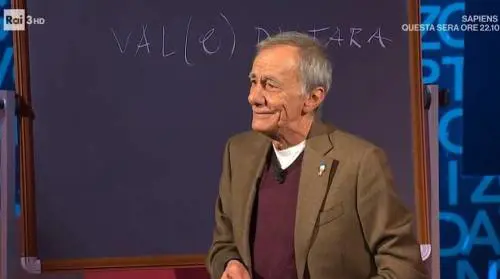 "Si butta via", "A sinistra rabbiosi", è scontro tra Vecchioni e Salvini