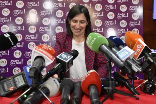 Le armi all'Ucraina poi Israele e Cina. Tutte le ambiguità in politica estera