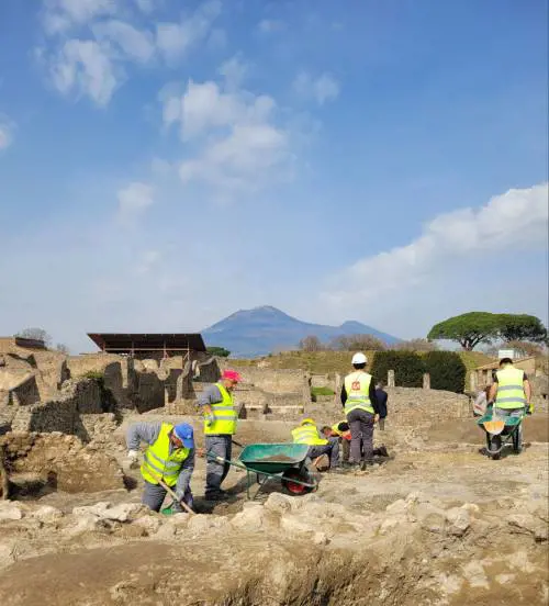 Arrivano due generali per "salvare" Pompei